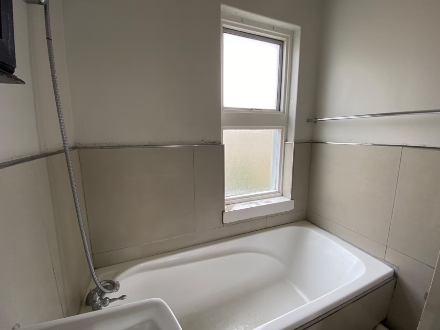 To Let 2 Bedroom Property for Rent in Vredekloof East Western Cape